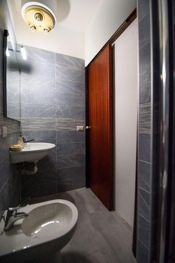 Sallu Boutique Салерно Экстерьер фото
